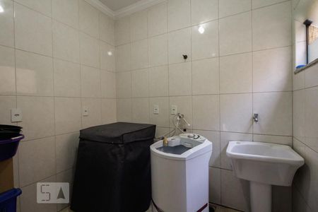 Casa à venda com 400m², 4 quartos e 8 vagasÁrea de serviço 