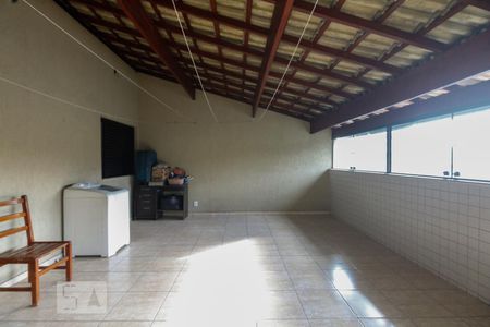 Casa à venda com 400m², 4 quartos e 8 vagasCobertura 