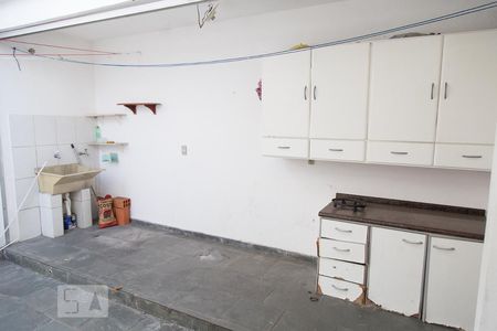 Casa para alugar com 60m², 1 quarto e sem vagaÁrea de Serviço
