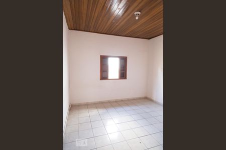 Quarto 1 de casa para alugar com 1 quarto, 60m² em Vila Esperança, São Paulo