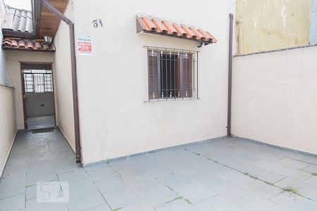Casa para alugar com 60m², 1 quarto e sem vagaEntrada