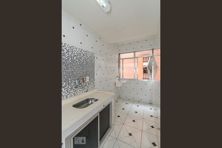 Apartamento à venda com 40m², 1 quarto e sem vagaCozinha e Área de Serviço