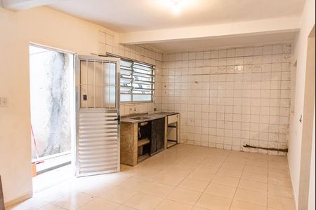 Casa de condomínio para alugar com 45m², 2 quartos e sem vaga Casa de condomínio para alugar com 45m², 2 quartos e sem vagaCozinha