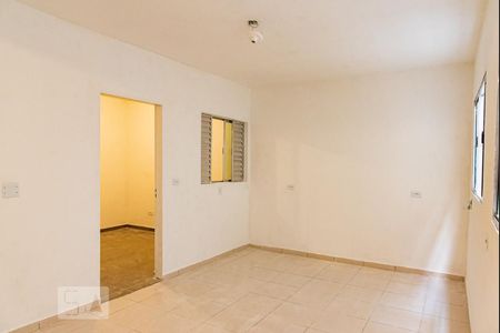 Sala de casa de condomínio para alugar com 2 quartos, 45m² em Saúde, São Paulo