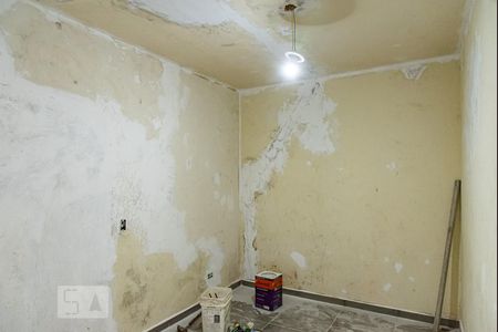 Casa de condomínio para alugar com 45m², 2 quartos e sem vaga Casa de condomínio para alugar com 45m², 2 quartos e sem vagaEdícula
