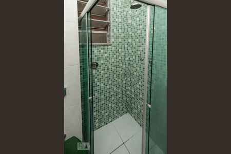 Apartamento à venda com 70m², 2 quartos e 1 vaga Apartamento à venda com 70m², 2 quartos e 1 vagaBanheiro