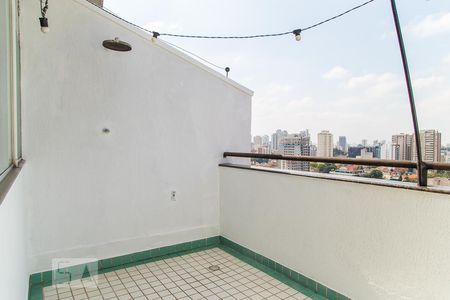 Apartamento para alugar com 136m², 1 quarto e 1 vagaVaranda