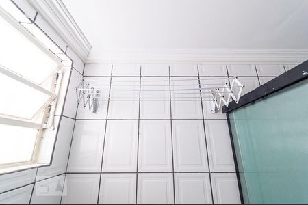 Apartamento à venda com 64m², 1 quarto e sem vagaBanheiro