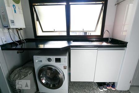 Apartamento à venda com 95m², 2 quartos e 2 vagas Apartamento à venda com 95m², 2 quartos e 2 vagasÁrea de Serviço