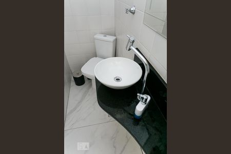 Apartamento à venda com 95m², 2 quartos e 2 vagas Apartamento à venda com 95m², 2 quartos e 2 vagasLavabo