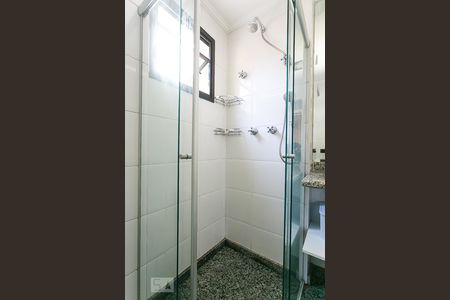 Apartamento à venda com 95m², 2 quartos e 2 vagas Apartamento à venda com 95m², 2 quartos e 2 vagasBanheiro Suíte 1