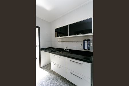 Apartamento à venda com 95m², 2 quartos e 2 vagas Apartamento à venda com 95m², 2 quartos e 2 vagasCozinha - Armários