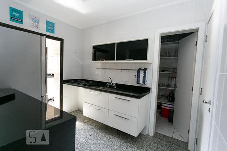 Apartamento à venda com 95m², 2 quartos e 2 vagas Apartamento à venda com 95m², 2 quartos e 2 vagasCozinha - Armários