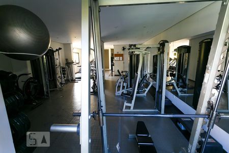Apartamento à venda com 95m², 2 quartos e 2 vagas Apartamento à venda com 95m², 2 quartos e 2 vagasÁrea comum - Academia