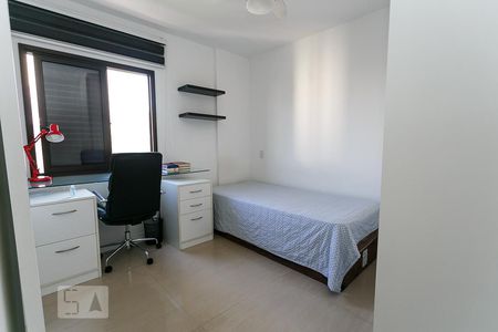 Apartamento à venda com 95m², 2 quartos e 2 vagas Apartamento à venda com 95m², 2 quartos e 2 vagasSuíte 2