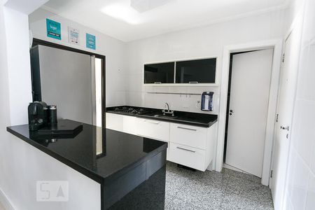 Apartamento à venda com 95m², 2 quartos e 2 vagas Apartamento à venda com 95m², 2 quartos e 2 vagasCozinha - Armários