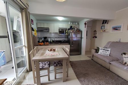 Apartamento para alugar com 49m², 2 quartos e 1 vagaSala