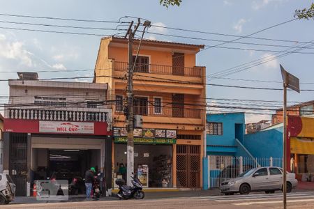 Casa para alugar com 60m², 2 quartos e sem vaga Casa para alugar com 60m², 2 quartos e sem vagaFachada