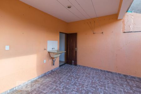 Casa para alugar com 60m², 2 quartos e sem vaga Casa para alugar com 60m², 2 quartos e sem vagaÁrea de serviço