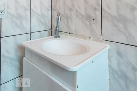 Casa para alugar com 60m², 2 quartos e sem vaga Casa para alugar com 60m², 2 quartos e sem vagaPia