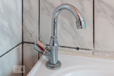 Casa para alugar com 60m², 2 quartos e sem vaga Casa para alugar com 60m², 2 quartos e sem vagaTorneira