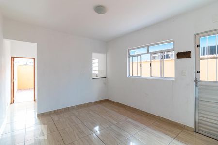 Sala de casa para alugar com 2 quartos, 60m² em Jardim Santa Terezinha (zona Leste), São Paulo