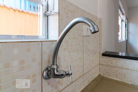 Casa para alugar com 60m², 2 quartos e sem vaga Casa para alugar com 60m², 2 quartos e sem vagaTorneira