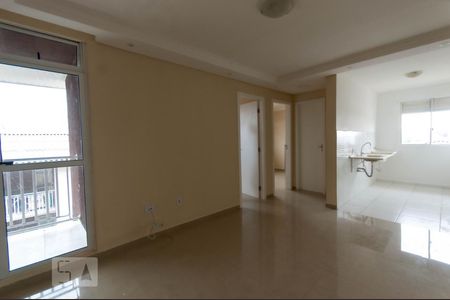 Sala de apartamento para alugar com 2 quartos, 40m² em Campo de Santana, Curitiba