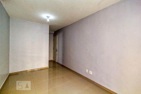 Apartamento à venda com 80m², 2 quartos e 1 vagaSala