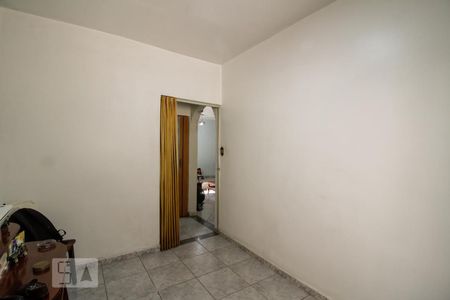 Casa à venda com 170m², 3 quartos e 2 vagas Casa à venda com 170m², 3 quartos e 2 vagasQuarto 2