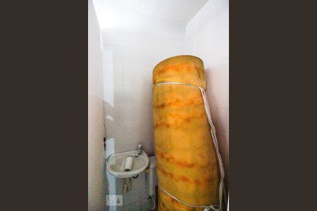 Apartamento à venda com 185m², 4 quartos e 2 vagasBanheiro de Serviço