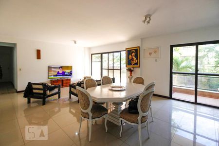 Sala de apartamento à venda com 4 quartos, 185m² em Recreio dos Bandeirantes, Rio de Janeiro