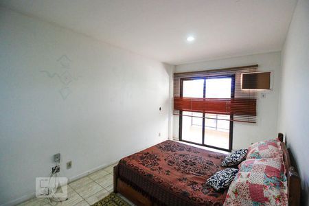 Apartamento à venda com 185m², 4 quartos e 2 vagasSuíte 3