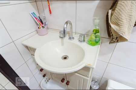 Casa à venda com 222m², 3 quartos e 3 vagasBanheiro