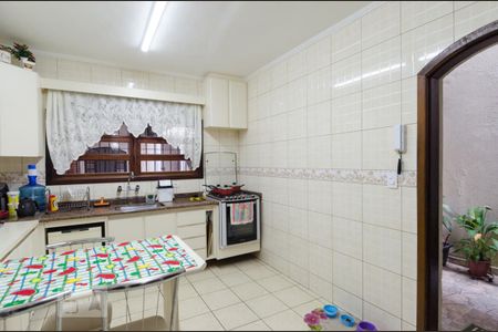 Casa à venda com 222m², 3 quartos e 3 vagasCozinha