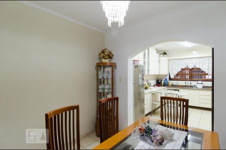 Casa à venda com 222m², 3 quartos e 3 vagasCopa