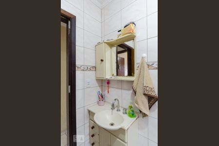 Casa à venda com 222m², 3 quartos e 3 vagasBanheiro