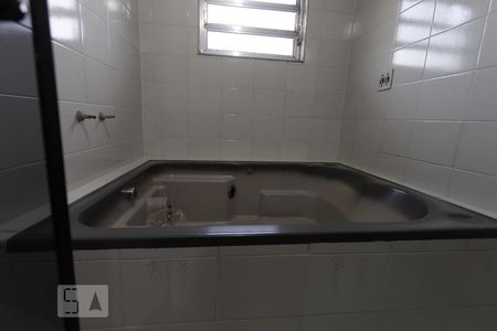 Casa à venda com 160m², 3 quartos e 2 vagas Casa à venda com 160m², 3 quartos e 2 vagasBanheiro da Suíte 3