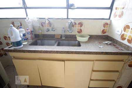 Casa para alugar com 380m², 4 quartos e 3 vagasPia