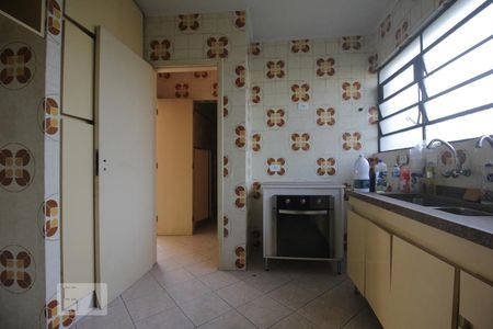 Casa para alugar com 380m², 4 quartos e 3 vagasCozinha