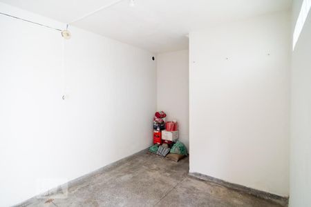 Casa à venda com 220m², 3 quartos e 4 vagasDepósito