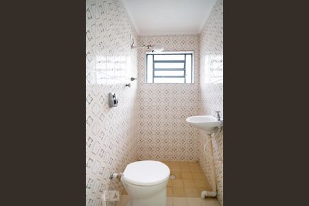 Casa à venda com 220m², 3 quartos e 4 vagasBanheiro Edícula