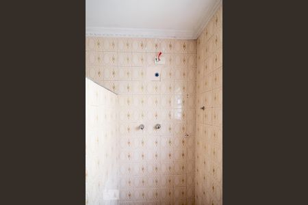 Casa à venda com 220m², 3 quartos e 4 vagasBanheiro Quarto 4 - Suíte