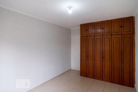 Casa à venda com 220m², 3 quartos e 4 vagasQuarto 3