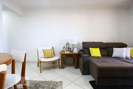 Sala de apartamento à venda com 3 quartos, 67m² em Continental, Osasco