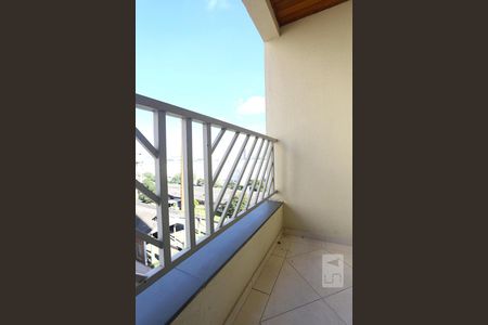 Sacada de apartamento à venda com 3 quartos, 67m² em Continental, Osasco