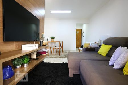 Sala de apartamento à venda com 3 quartos, 67m² em Continental, Osasco