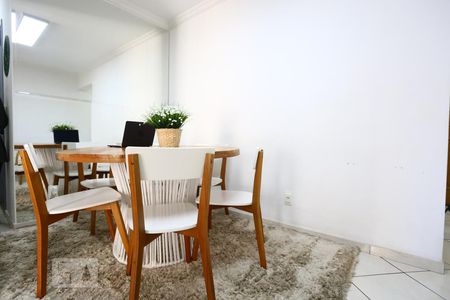 Sala de apartamento à venda com 3 quartos, 67m² em Continental, Osasco