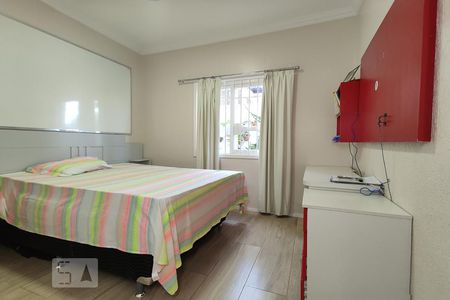 Casa de condomínio à venda com 153m², 3 quartos e 2 vagasQuarto 1