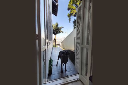 Casa de condomínio à venda com 153m², 3 quartos e 2 vagasCorredor